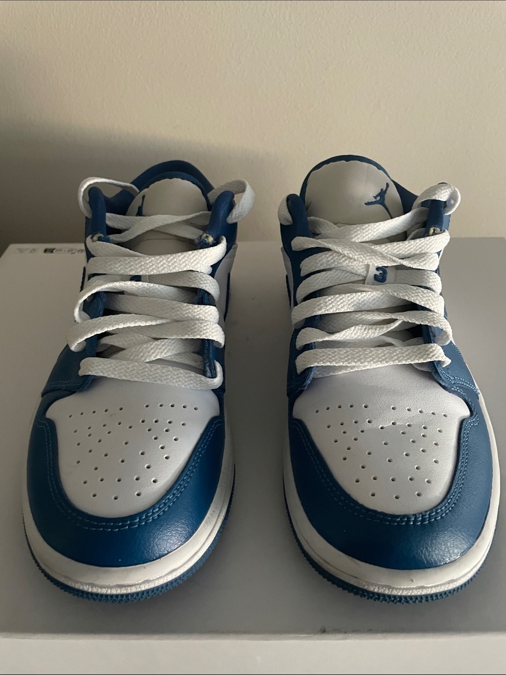 Air Jordan 1 Low Marina Blue Women’s Size 7 White Blue Nike